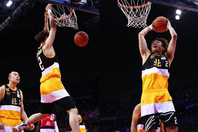 霍伊伦德：从曼联到那不勒斯的传奇转变（霍伊伦德：从曼联迈向那不勒斯的传奇蜕变）