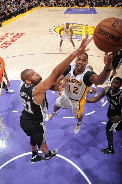 记者：佩林出现肌肉疲劳，将缺席尤文与乌迪内斯的意杯1／8决赛（记者称佩林因肌肉疲劳将缺席尤文对乌迪内斯的意大利杯1／8决赛）