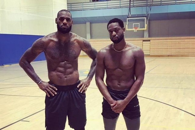 阿森纳官方：热苏斯顶替道曼进入欧冠名单，有资格对阵布鲁日（阿森纳官宣：热苏斯取代道曼入列欧冠名单，可出战布鲁日）