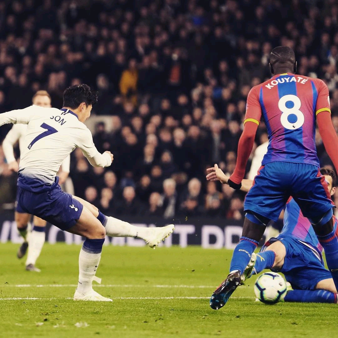 官方：利物浦签下17岁前锋威尔-赖特；据悉费用为20万镑（官宣：利物浦签下17岁前锋威尔-赖特，费用据悉为20万英镑）