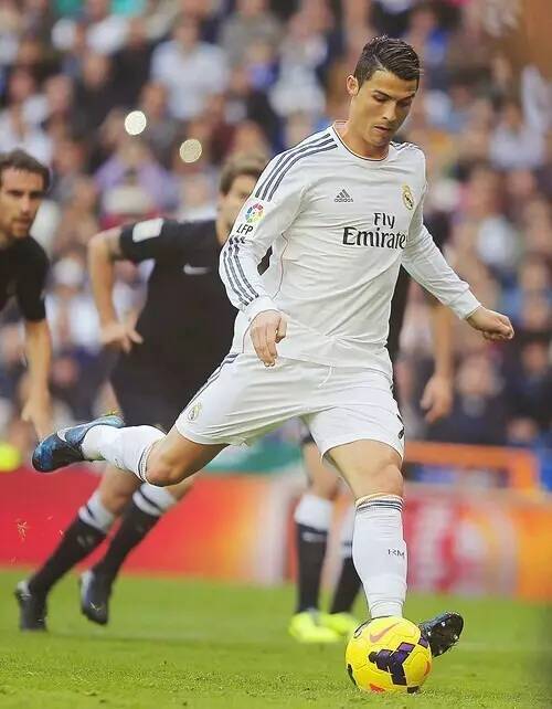 阿莫林：德利赫特、梅努无法出战纽卡；不可能完全取代B费（阿莫林：德利赫特、梅努缺席战纽卡；无人能完全接替B费）