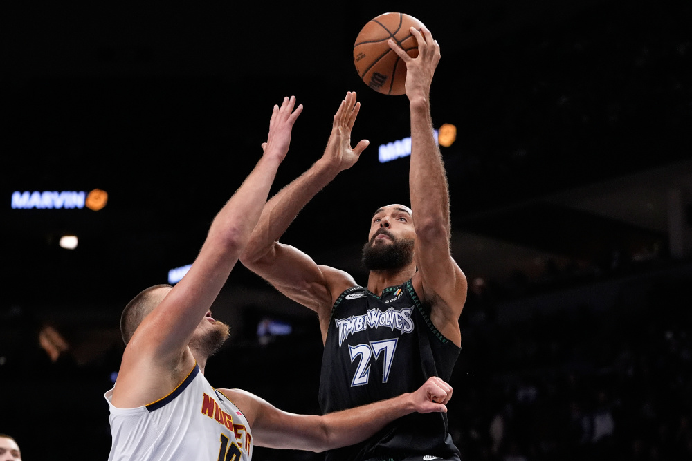 CBA杯赛奇葩一幕！江苏男篮内线马国栋单场罚球7中0颗粒无收（CBA杯赛罕见一幕：江苏男篮内线马国栋罚球7罚全失）