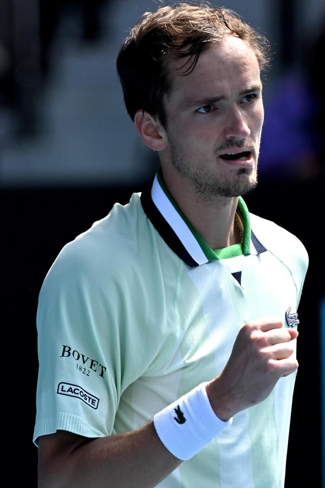 政策日益严 政策日益严